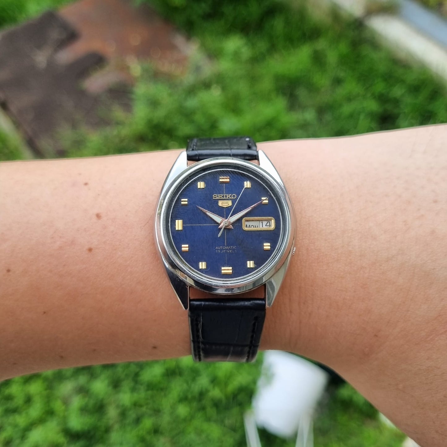 Seiko 5 Automatic 7009-3040 Navy Gradient Dial