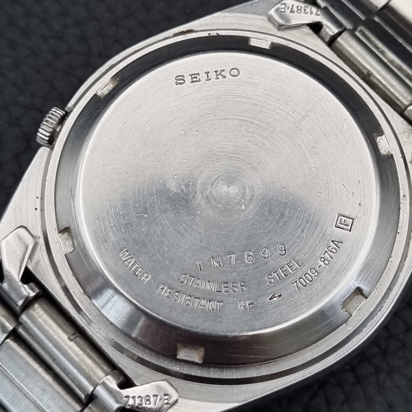 Seiko 5 Automatic 7009-876A Black Dial
