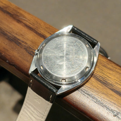 Seiko 5 Automatic 7009-3040 Navy Gradient Dial