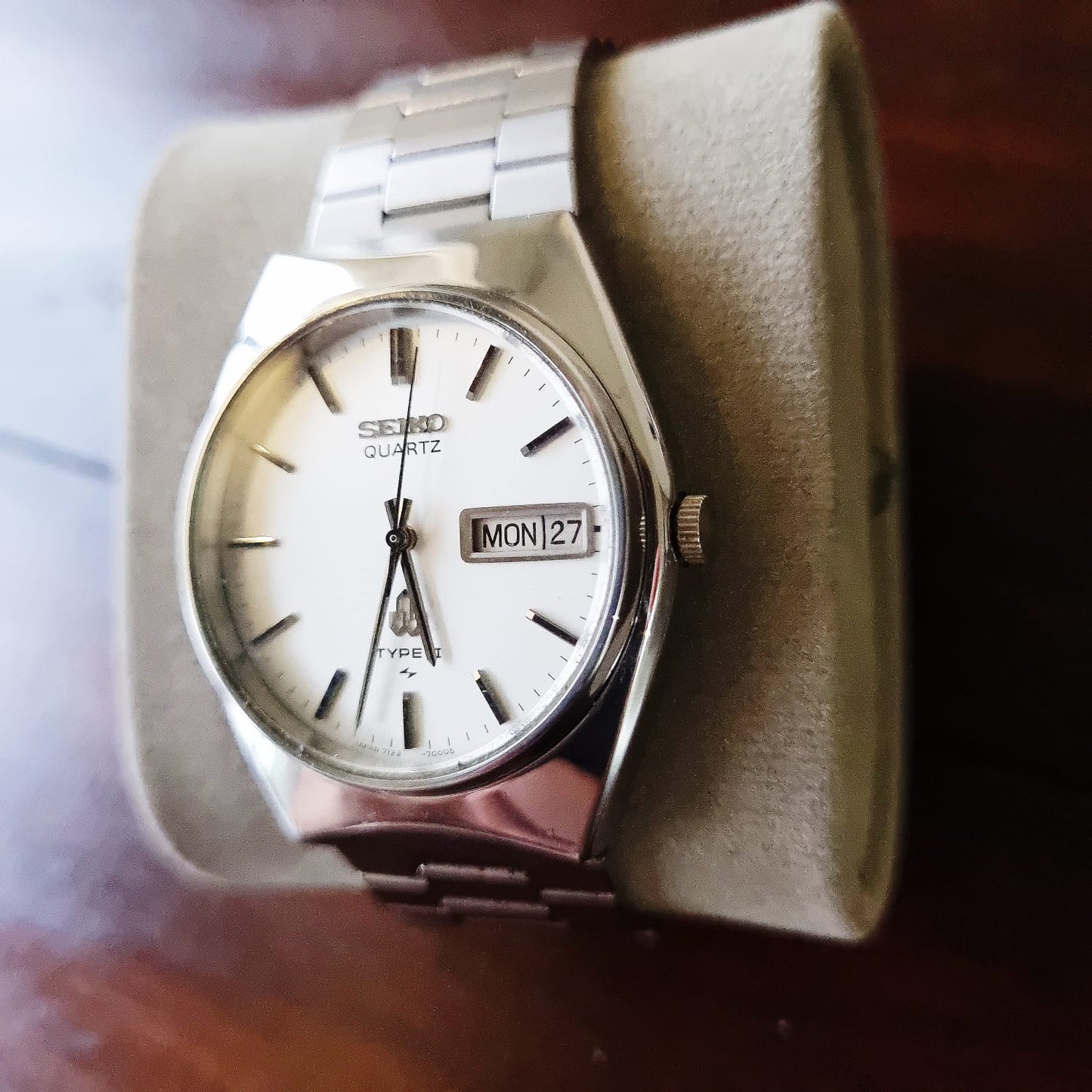 Seiko Type II Quartz 7123-7000 Silver Sunburst Dial