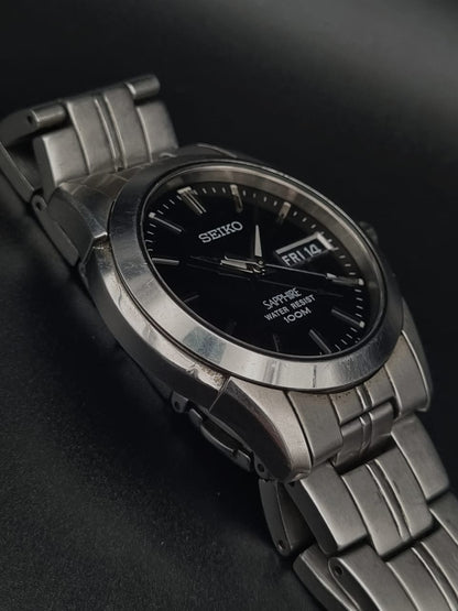 Seiko Sapphire Quartz 7N43-0AR0 Black Dial