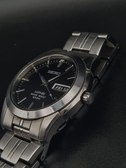 Seiko Sapphire Quartz 7N43-0AR0 Black Dial