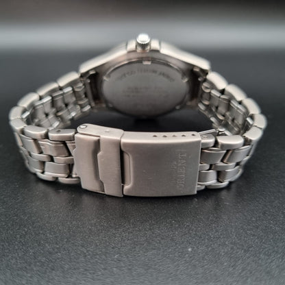 𝑶𝒓𝒊𝒆𝒏𝒕 𝑻𝒊𝒕𝒂𝒏𝒊𝒖𝒎 𝑸𝒖𝒂𝒓𝒕𝒛 𝑼𝑵5𝒁-𝑪𝑶𝑪𝑨 𝑫𝒂𝒓𝒌 𝑮𝒓𝒆𝒚 𝑫𝒊𝒂𝒍