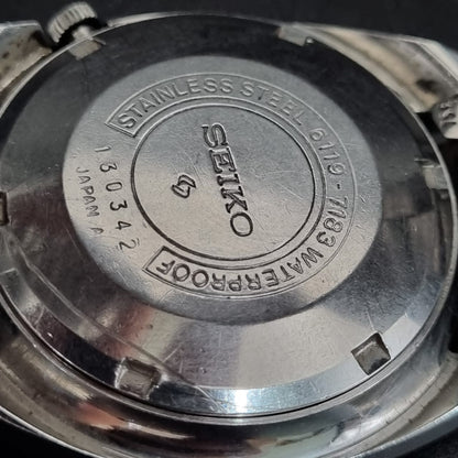 Seiko 5 Split Date 6119-7183 Silver Sunburst