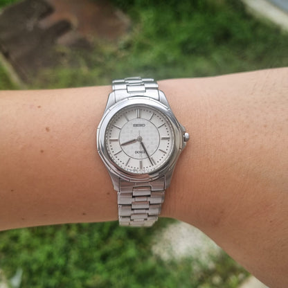 Seiko Dolce Quartz 8J41-0AF0 Texture Carbon Dial