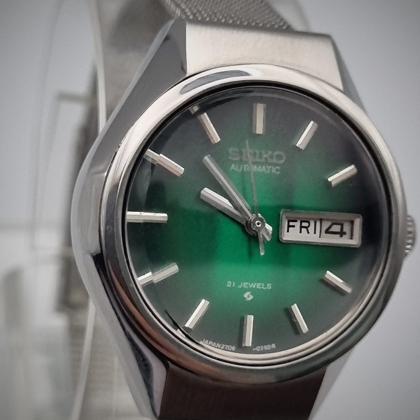 Seiko Automatic 2706-0250 Green Sunburst Dial