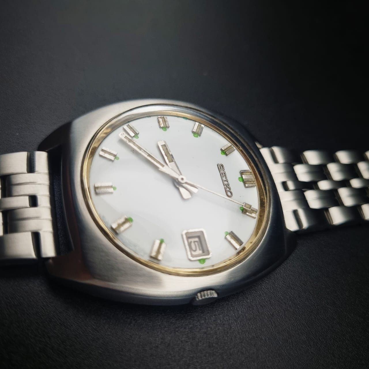 Seiko Vintage Automatic 7005-8042 White Dial