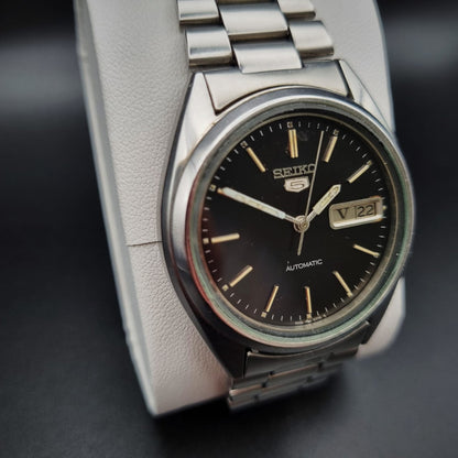 Seiko 5 Automatic 7009-3040 Black Dial