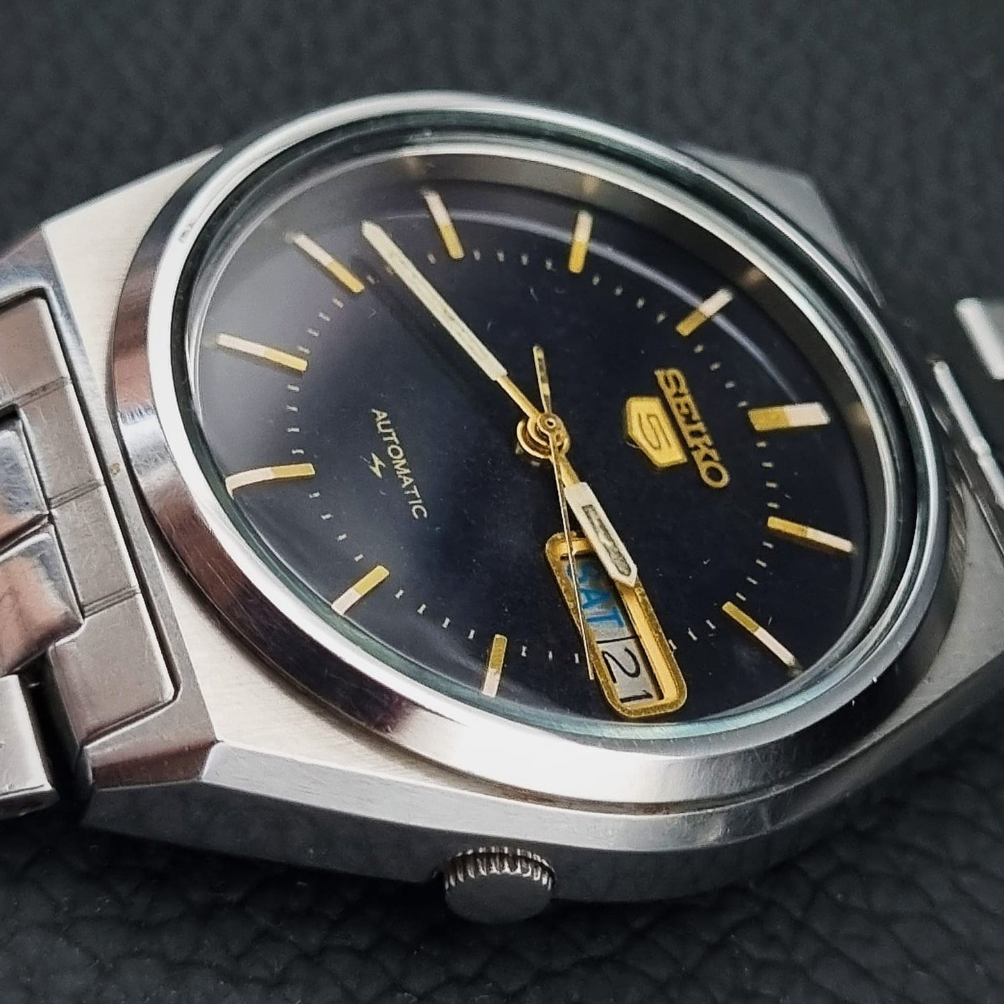 Seiko 5 Automatic 7009-876A Black Dial