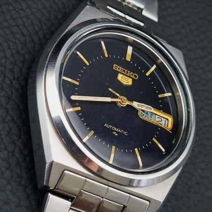 Seiko 5 Automatic 7009-876A Black Dial
