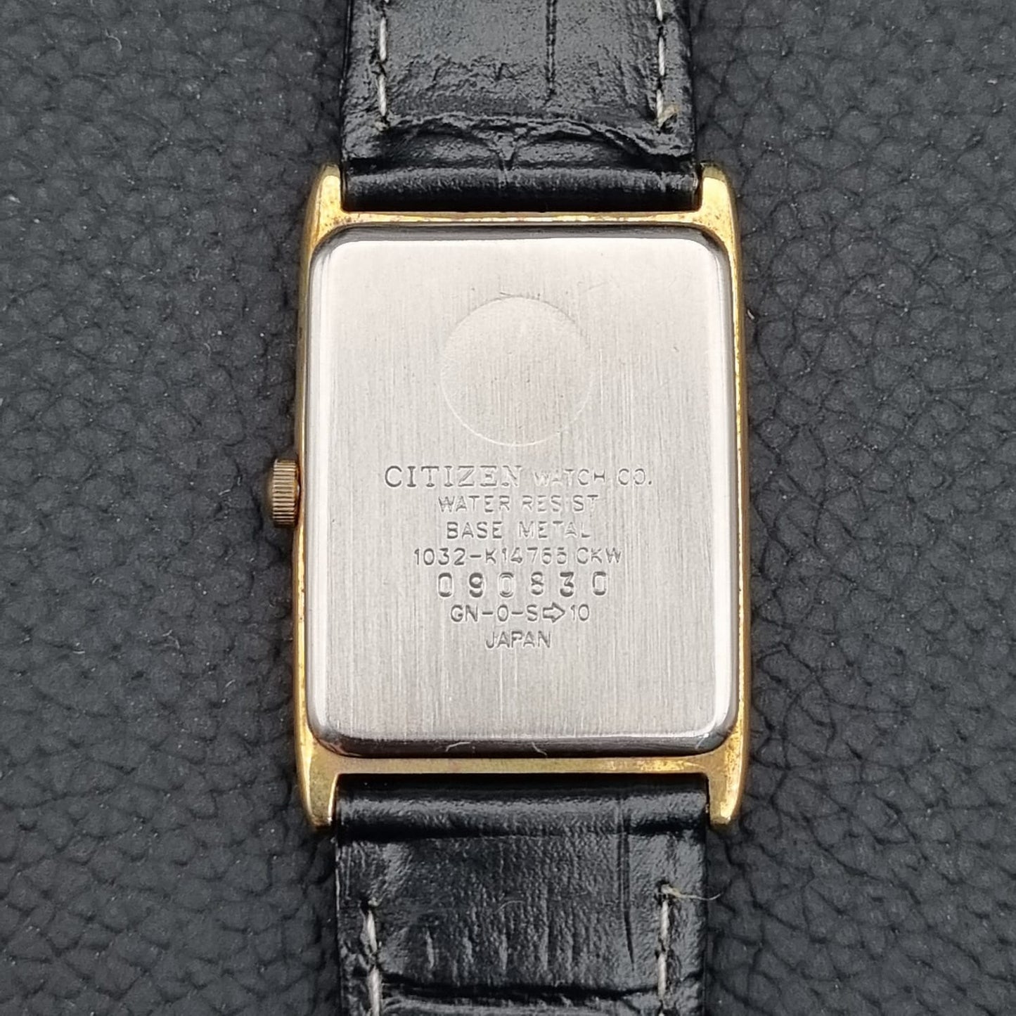 Citizen Quartz Tank Vintage 1032-k14765 Gold Base Metal