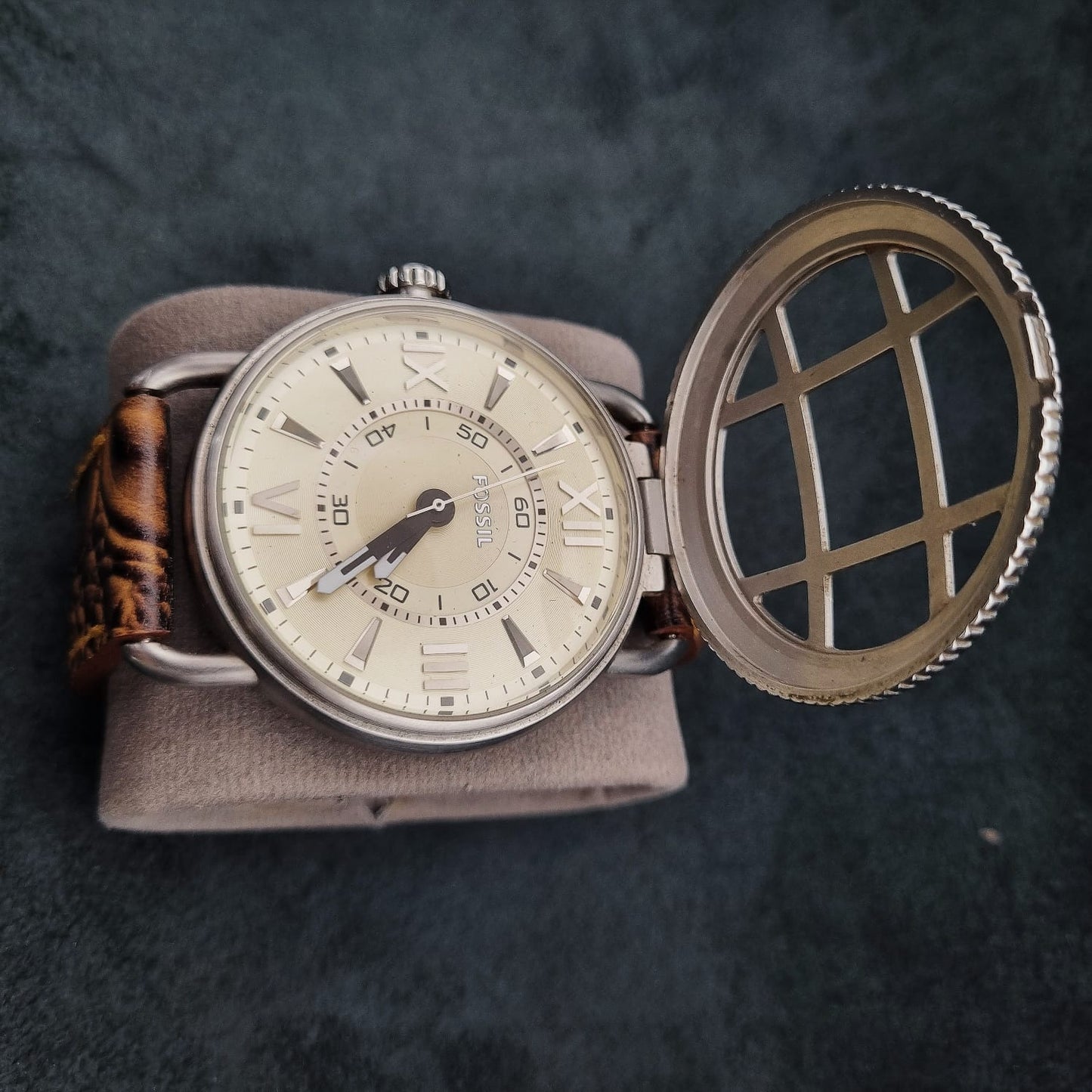 Fossil Vintage Reproduction Quartz  FS-4473 Analog  Off White Dial