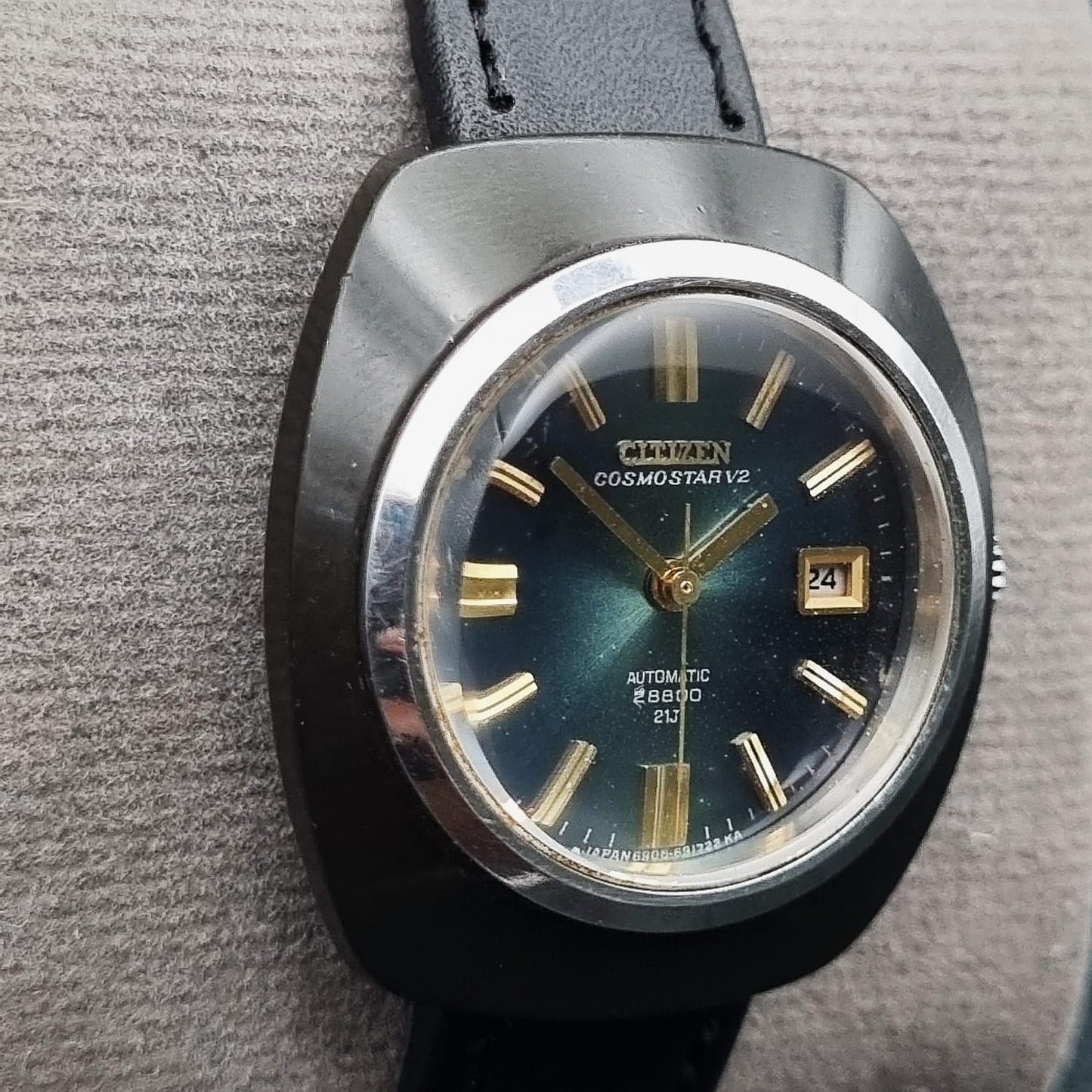 Citizen Cosmostar V2 Automatic 28800 21 Jewels Teal Sunburst