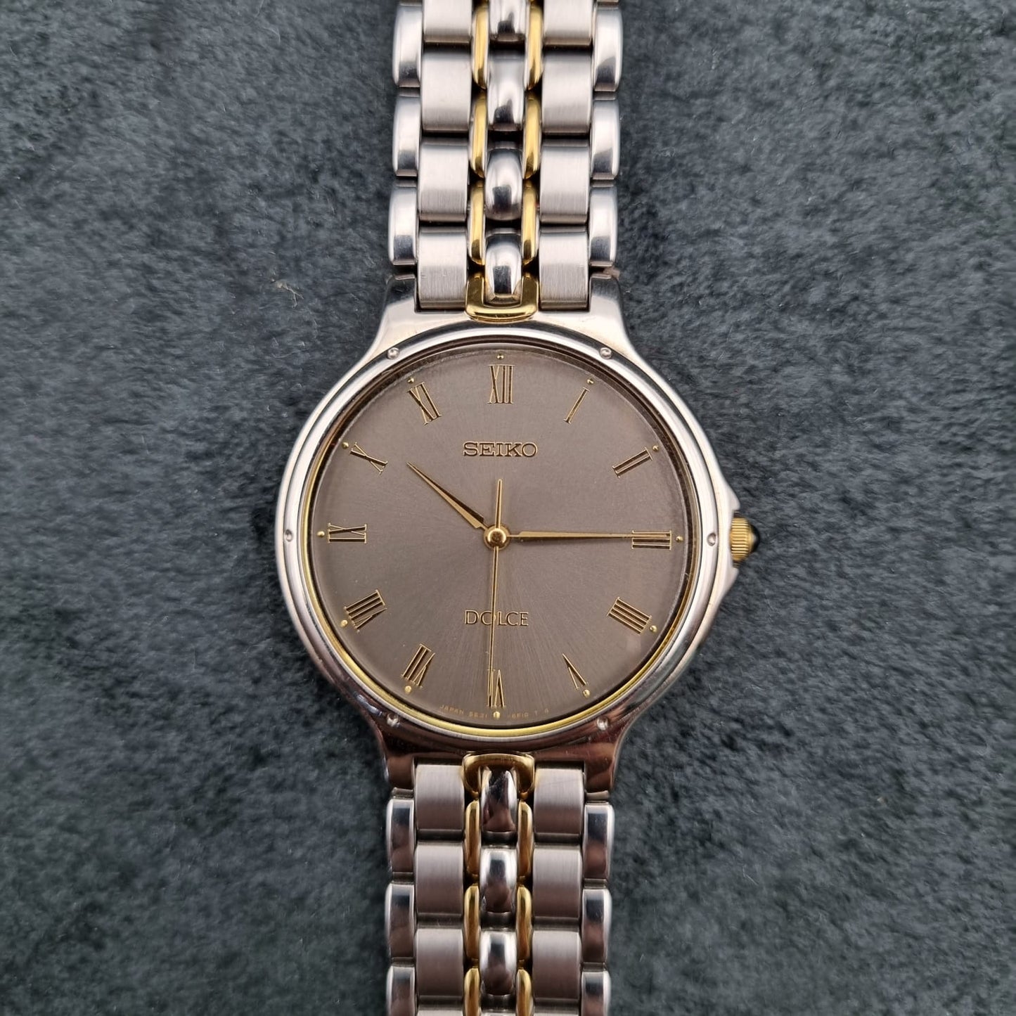 Seiko Dolce 5E31-6E50 Dark Grey Two Tone