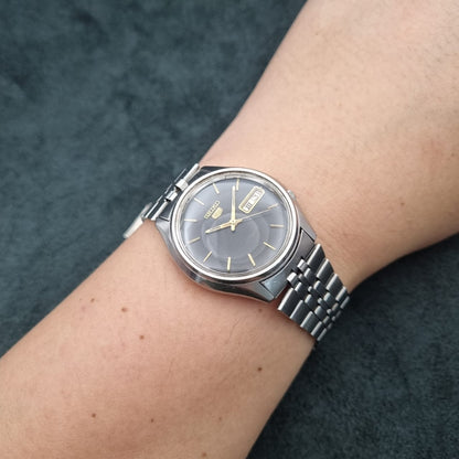 Seiko 5 Automatic 7009-4041 Black Dial Gold Index