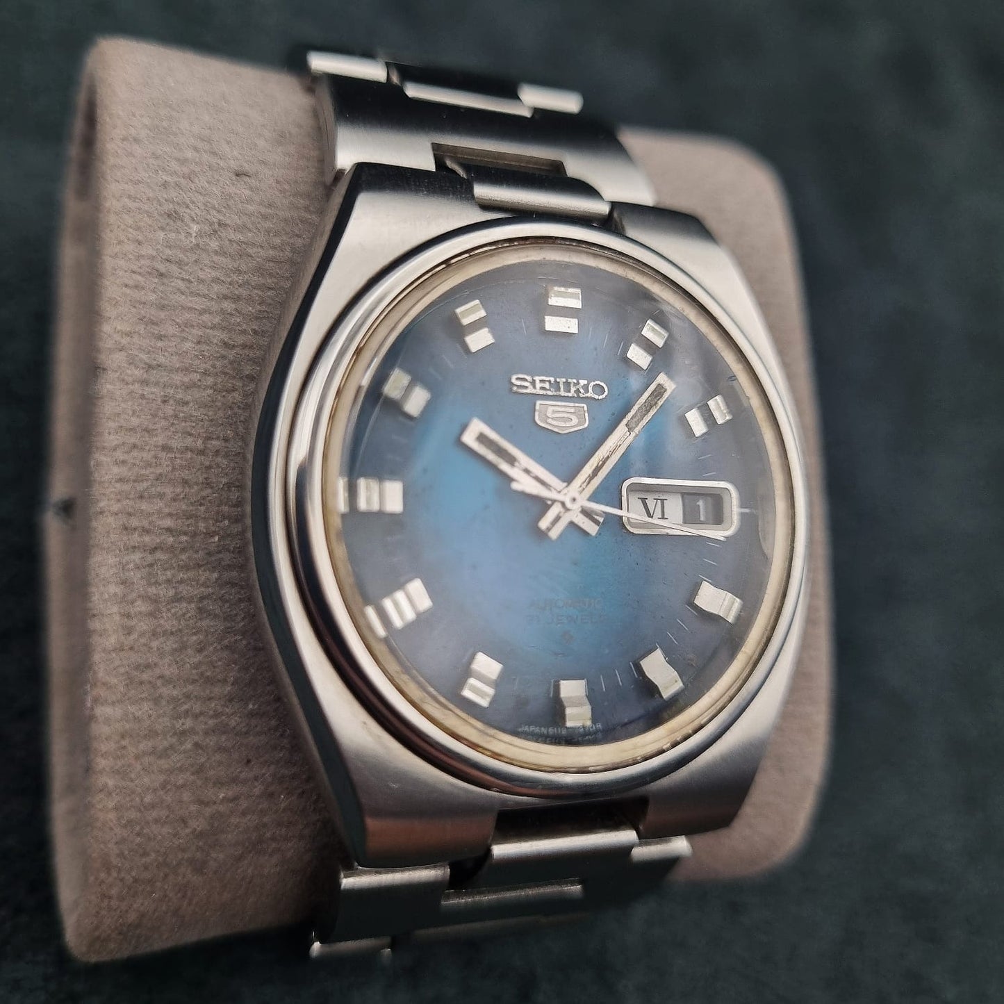 Seiko 5 Automatic 6119-7460 Vintage Deep Blue Sunburst