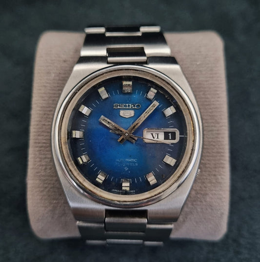 Seiko 5 Automatic 6119-7460 Vintage Deep Blue Sunburst