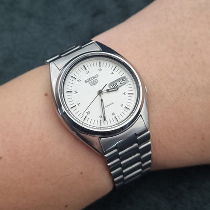 Seiko 5 Automatic 7S26-0480 Waffle Textured White Dial