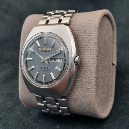 Citizen Automatic Triple Star 71-6073 Sand Textured Grey Dial