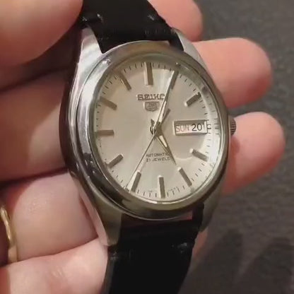 Seiko 5 Automatic 7S26-0440 Silver Sunburst Dial