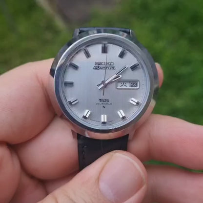 Seiko 5 Actus SS 6106-8750 Circle Silver Sunburst Dial
