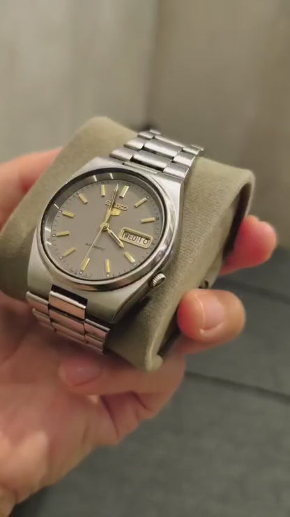 Seiko 5 Automatic 7009-3130 Grey Dial